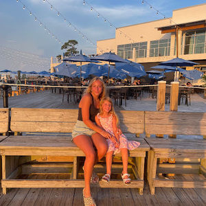 Meet your Posher, Casey